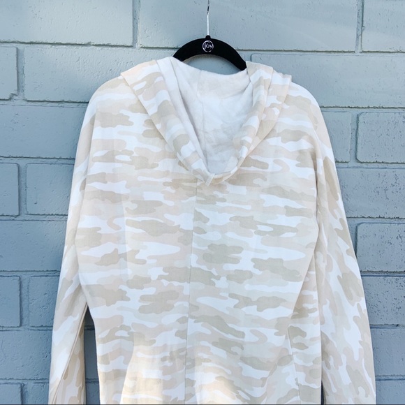 NWT Lucky Brand Beige Camo Hooded Cardigan - Picture 7 of 7